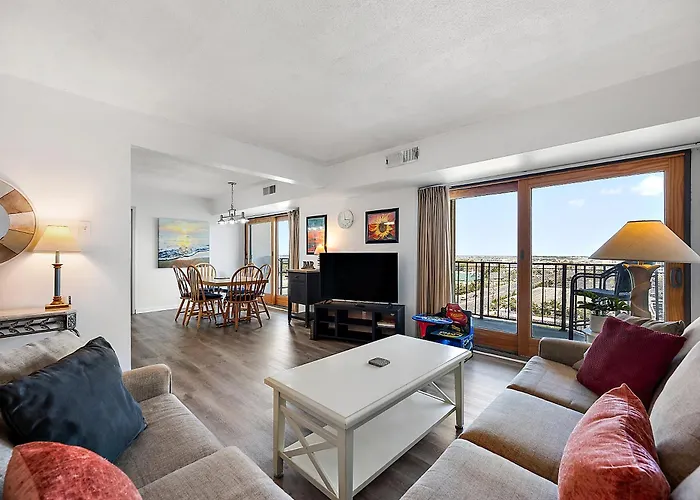 2 Bedroom Ocean View With Outdoor Pool! Ferienhaus