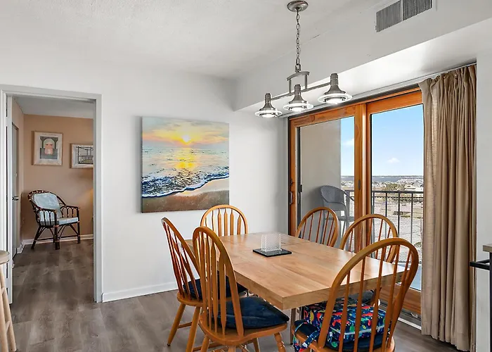 2 Bedroom Ocean View With Outdoor Pool! Ferienhaus