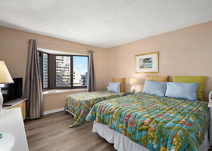 2 Bedroom Ocean View With Outdoor Pool! *