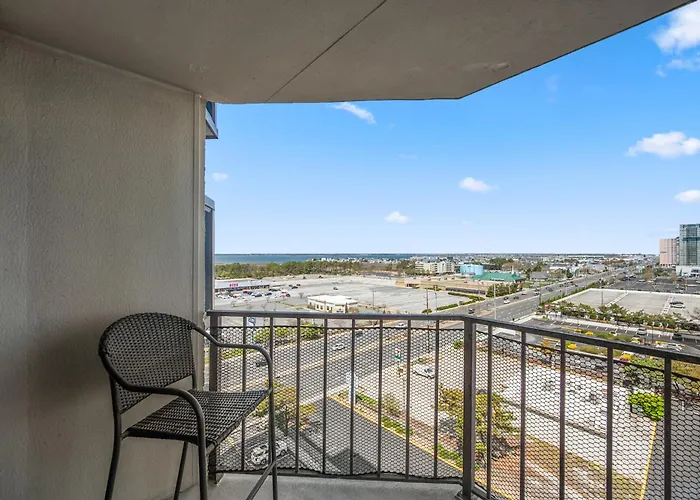 2 Bedroom Ocean View With Outdoor Pool! * Ocean City