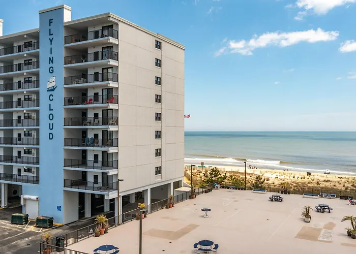 2 Bedroom Ocean View With Outdoor Pool! * Ocean Stadt