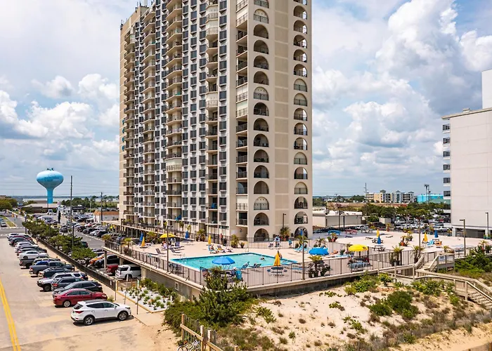 2 Bedroom Ocean View With Outdoor Pool! Ferienhaus