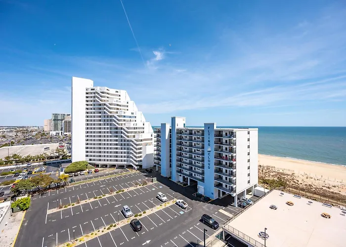 2 Bedroom Ocean View With Outdoor Pool! Сasa de vacaciones